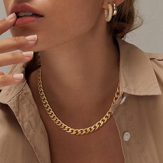 Cuban Link Necklace in Chunky Style