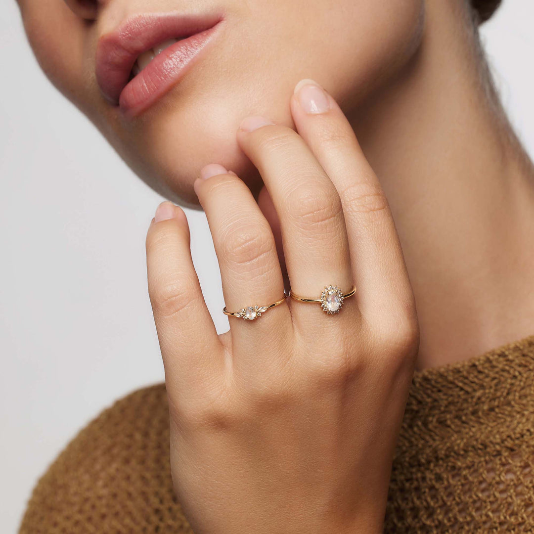 Muse Ring of Moonstone