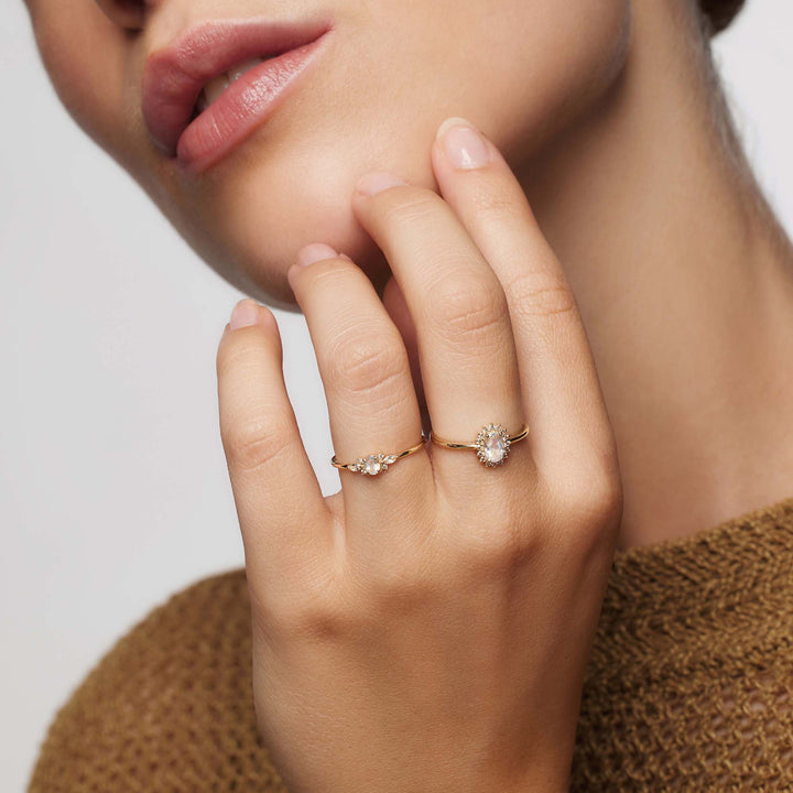 Muse Ring of Moonstone