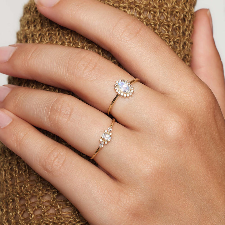 Muse Ring of Moonstone
