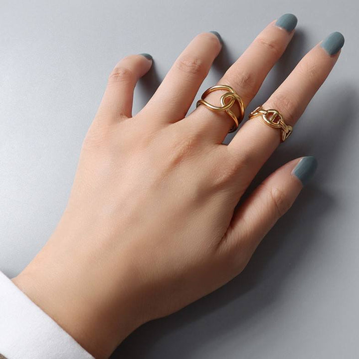 Modern Gold Irregular Circle Ring